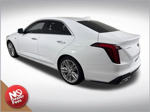 Used 2020 Cadillac CT4 Premium Luxury RWD image 6
