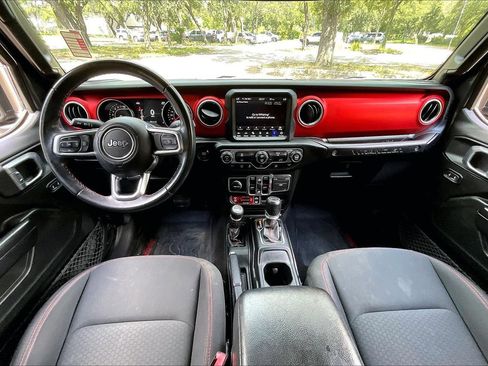 Used 2021 Jeep Wrangler Unlimited Rubicon AWD/4WD image 7