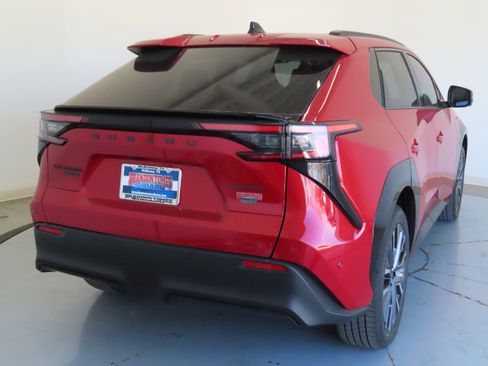 New 2026 Subaru Solterra image 3