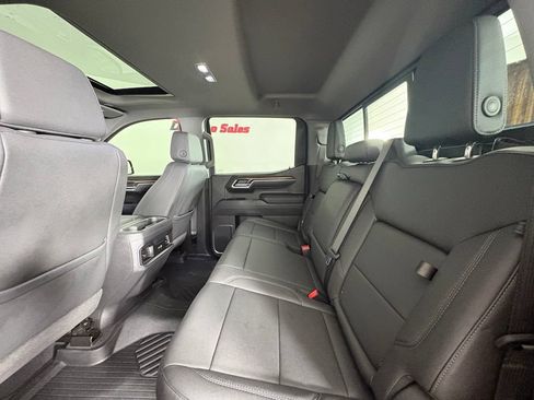 Used 2026 Chevrolet Silverado 1500 LT Trail Boss w/ LT Trail Boss Premium Package AWD/4WD image 43