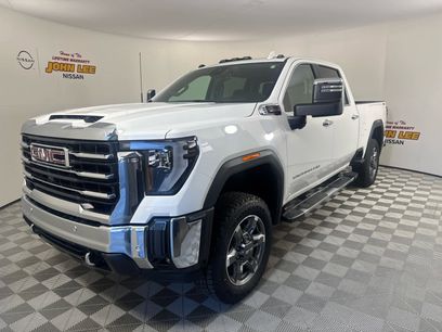 Used 2025 GMC Sierra 2500 SLT w/ SLT Premium Package