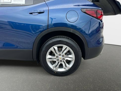 Used 2022 Chevrolet Blazer LT w/ Sound & Technology Package image 11