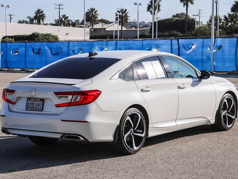 Used 2022 Honda Accord Sport image 9