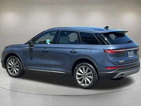 Certified 2022 Lincoln Corsair FWD w/ Premium Package image 3
