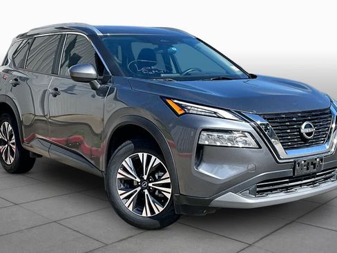 Certified 2023 Nissan Rogue SV w/ SV Premium B Package FWD image 3