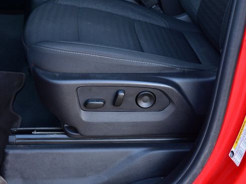 Used 2024 GMC Sierra 1500 Elevation image 20