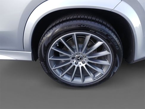 Used 2024 Mercedes-Benz GLE 450 4MATIC image 8