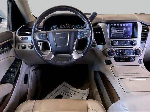 Used 2020 GMC Yukon XL Denali w/ Open Road Package AWD/4WD image 6