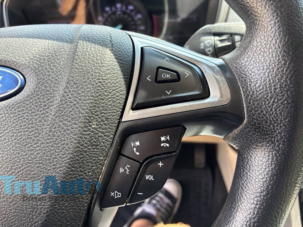 Used 2018 Ford Fusion SE w/ Fusion SE Technology Package FWD image 29