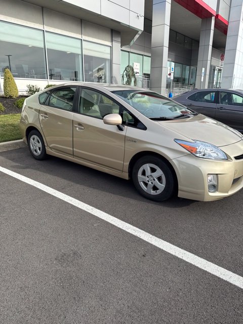 Used 2010 Toyota Prius Two FWD image 3