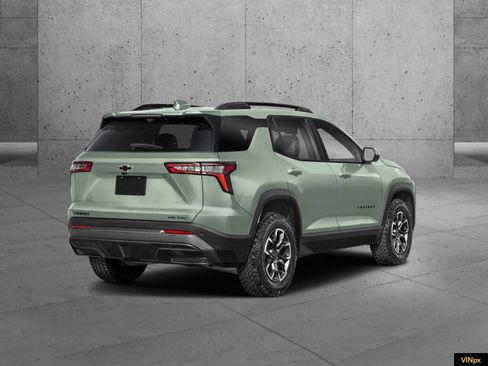 New 2026 Chevrolet Equinox ACTIV image 2