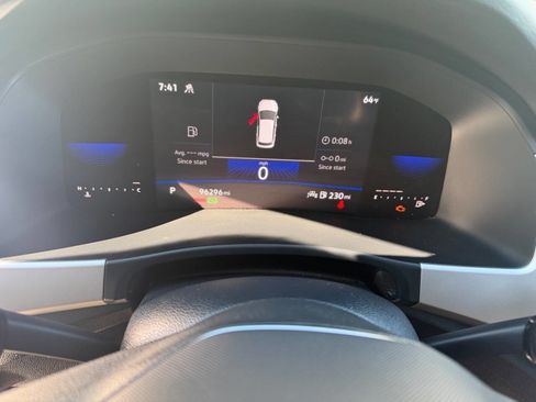 Used 2022 Volkswagen Atlas SE AWD/4WD image 13