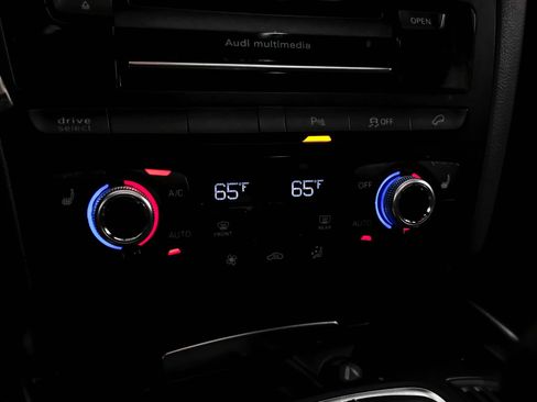 Used 2017 Audi SQ5 Premium Plus AWD/4WD image 26