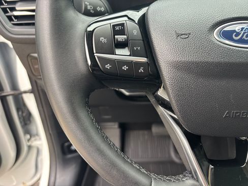 Used 2023 Ford Escape Active w/ Tech Pack #1 AWD/4WD image 17