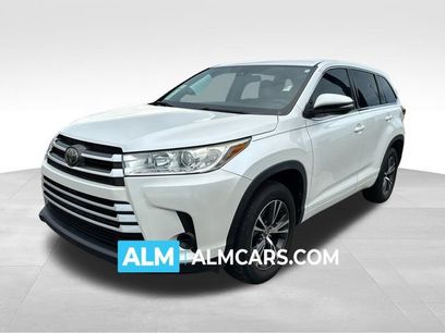 Used 2018 Toyota Highlander LE