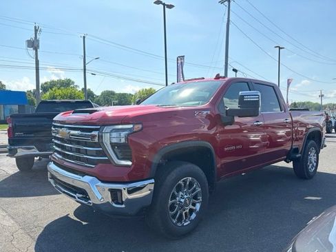 New 2026 Chevrolet Silverado 3500 LTZ w/ LTZ Plus Package AWD/4WD image 18