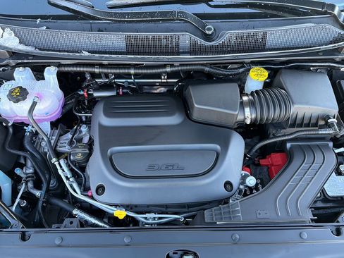 New 2026 Chrysler Pacifica Select w/ S Appearance Package image 20