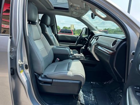 Used 2016 Toyota Tundra Limited RWD image 30