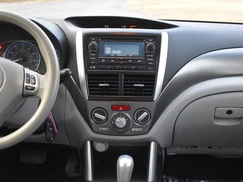 Used 2012 Subaru Forester 2.5X Premium w/ All-Weather Pkg image 24