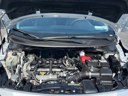 Used 2025 Nissan Versa SV FWD image 37