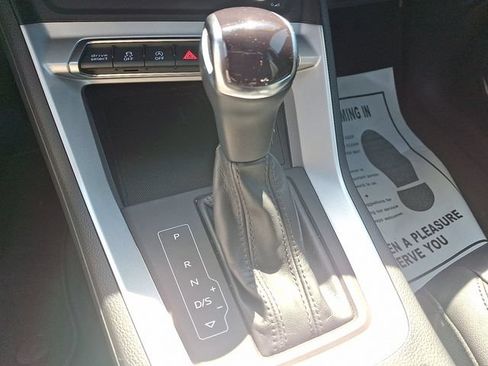 Used 2025 Audi Q3 2.0T Premium AWD/4WD image 15