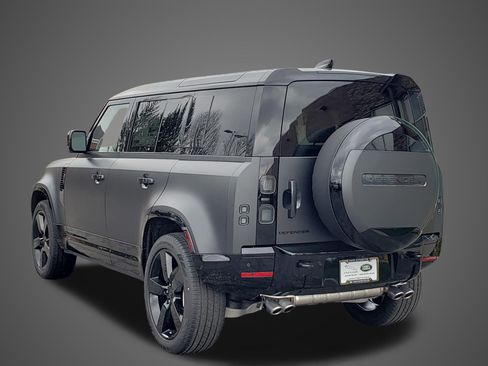 New 2026 Land Rover Defender 110 X-Dynamic SE image 7