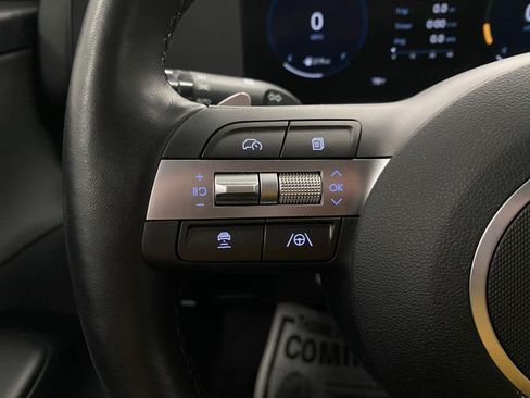 Certified 2024 Hyundai Kona Limited AWD/4WD image 16