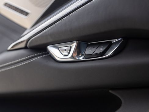 Used 2024 Chevrolet Corvette Z06 w/ Z07 Performance Package image 22