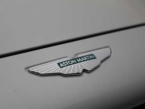 Used 2025 Aston Martin DBX 707 AWD/4WD image 38