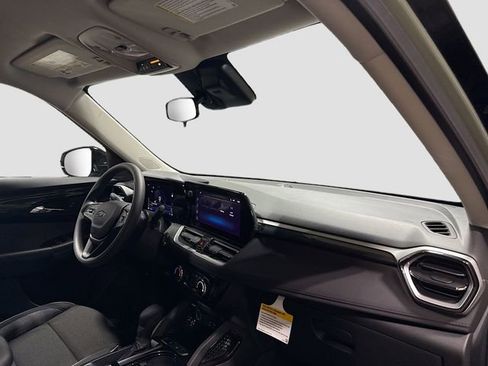 New 2026 Chevrolet TrailBlazer LT w/ Midnight Edition image 30