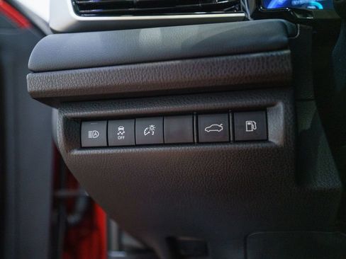 Used 2025 Toyota Camry XSE FWD image 23