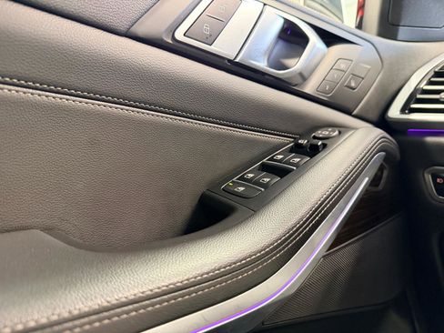 Used 2020 BMW X5 sDrive40i w/ Premium Package image 42