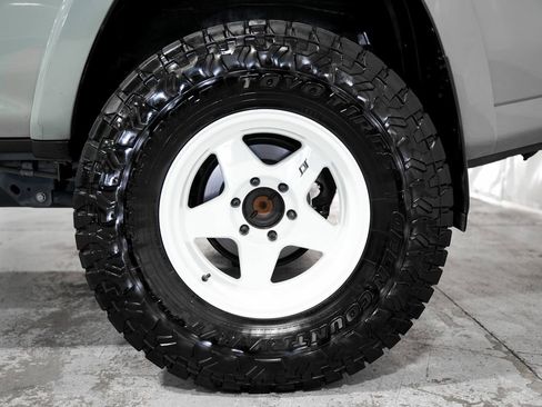 Used 2021 Toyota 4Runner TRD Pro AWD/4WD image 37