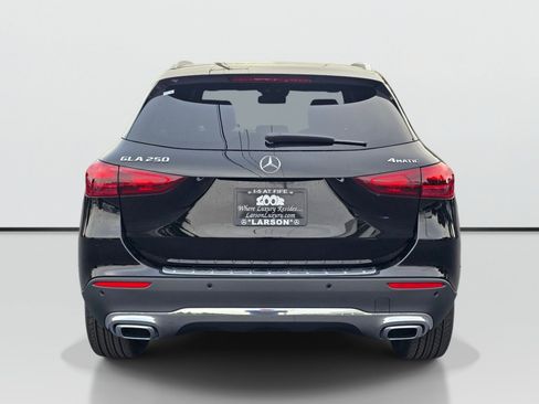New 2026 Mercedes-Benz GLA 250 4MATIC image 4