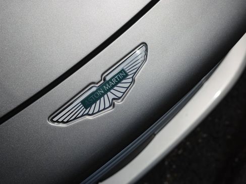 Used 2024 Aston Martin DB12 Convertible image 47