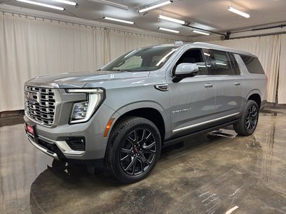 New 2025 GMC Yukon XL Denali w/ Denali Reserve Package