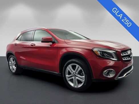 Used 2020 Mercedes-Benz GLA 250 image 1