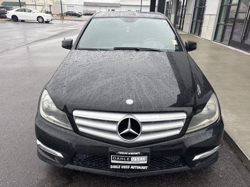 Used 2012 Mercedes-Benz C 300 4MATIC Sedan image 2