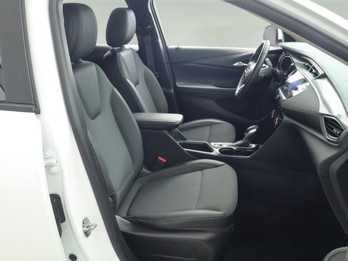 Used 2022 Buick Encore GX Preferred w/ Cold Weather Comfort Package image 26