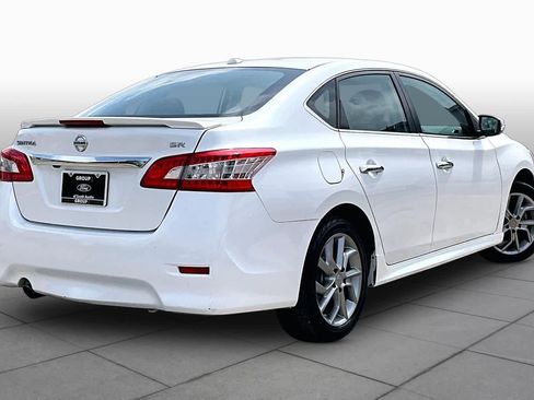 Used 2015 Nissan Sentra SR FWD image 12