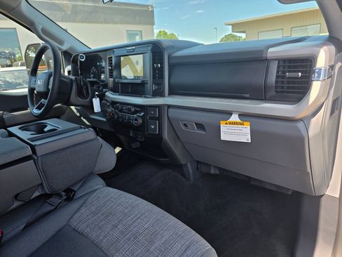 New 2026 Ford F350 XLT w/ FX4 Off-Road Package AWD/4WD image 22