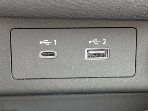 Used 2023 Nissan Rogue Platinum w/ Platinum Premium Package FWD image 19