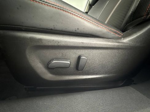 Used 2024 Nissan Altima 2.5 SR FWD image 16