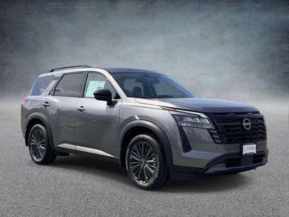 New 2026 Nissan Pathfinder SL w/ SL Premium Package