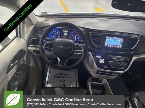 Used 2021 Chrysler Voyager Lxi image 29