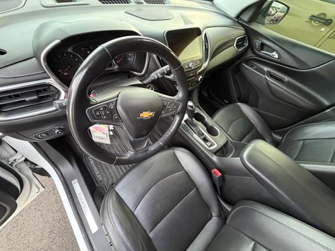Used 2018 Chevrolet Equinox Premier FWD image 7