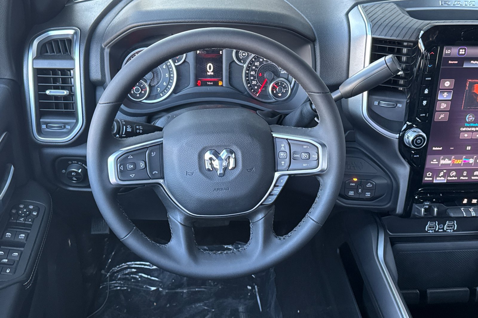 New 2027 RAM 2500 Big Horn AWD/4WD image 13