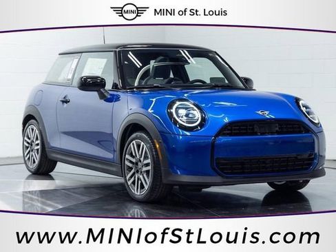New 2026 MINI Cooper 2-Door Hardtop FWD image 1