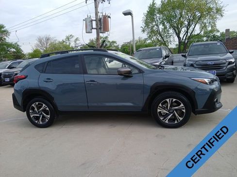 Used 2024 Subaru Crosstrek 2.0i Premium AWD/4WD image 3