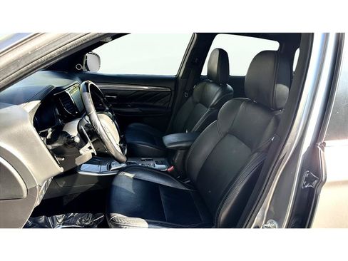 Used 2020 Mitsubishi Outlander SEL AWD/4WD image 11